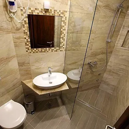 Hotel Apis 4*