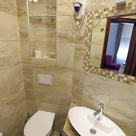 Apis 4* Trebinje