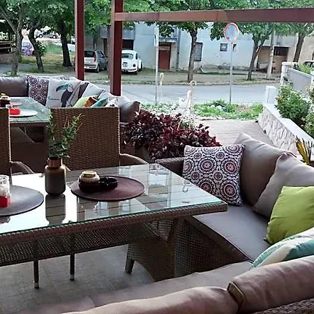 Apis Hotel 4*